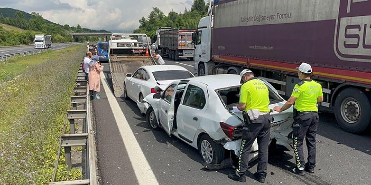 Düzce'de zincirleme kaza: 3 yaralı