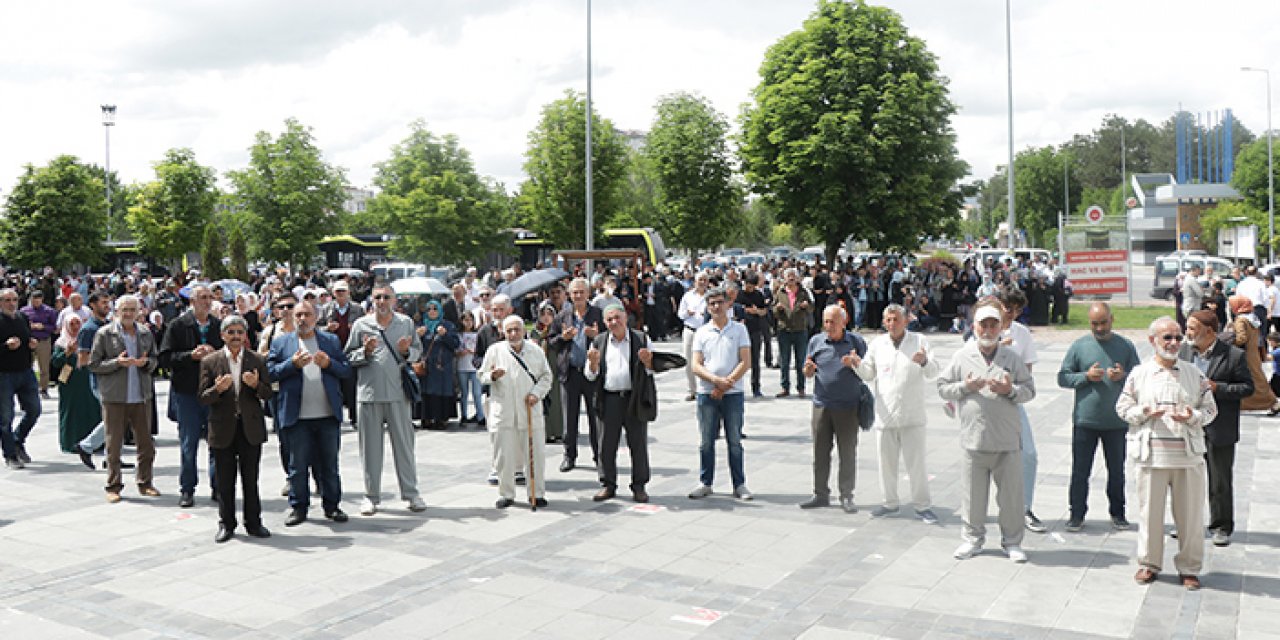 Hacı adayları Kayseri’den uğurlandı