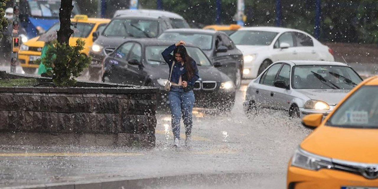 Ankara'da yılın en yoğun yağışı yaşandı