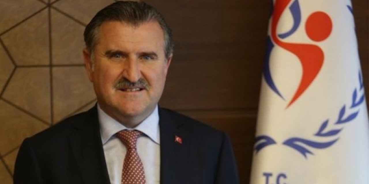 Spor Bakanlığı'nda devir teslim gerçekleşti