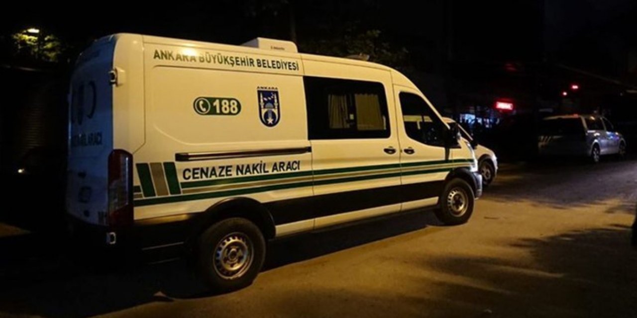 Ostim’de üzerine demir profil düşen işçi öldü