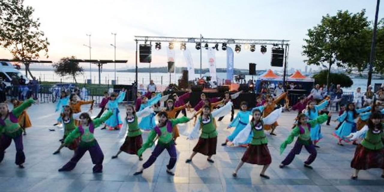 Küçükçekmece'de 'Masal İstanbul Festivali' çoşkusu