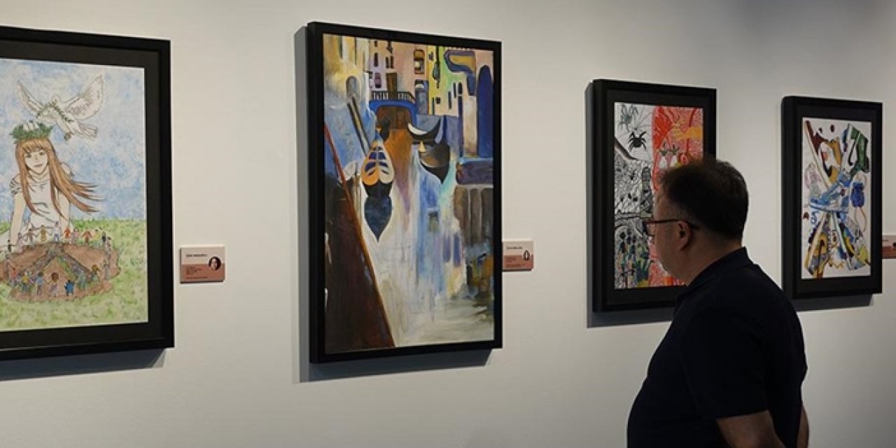 Beyoğlu’nda “Resim Yarışması sergisi” açıldı