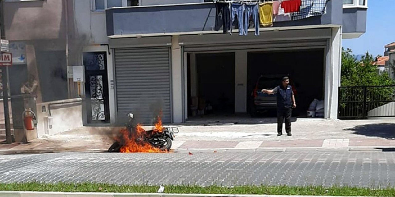 Dolandırıldığını söyleyip motosikletini yaktı