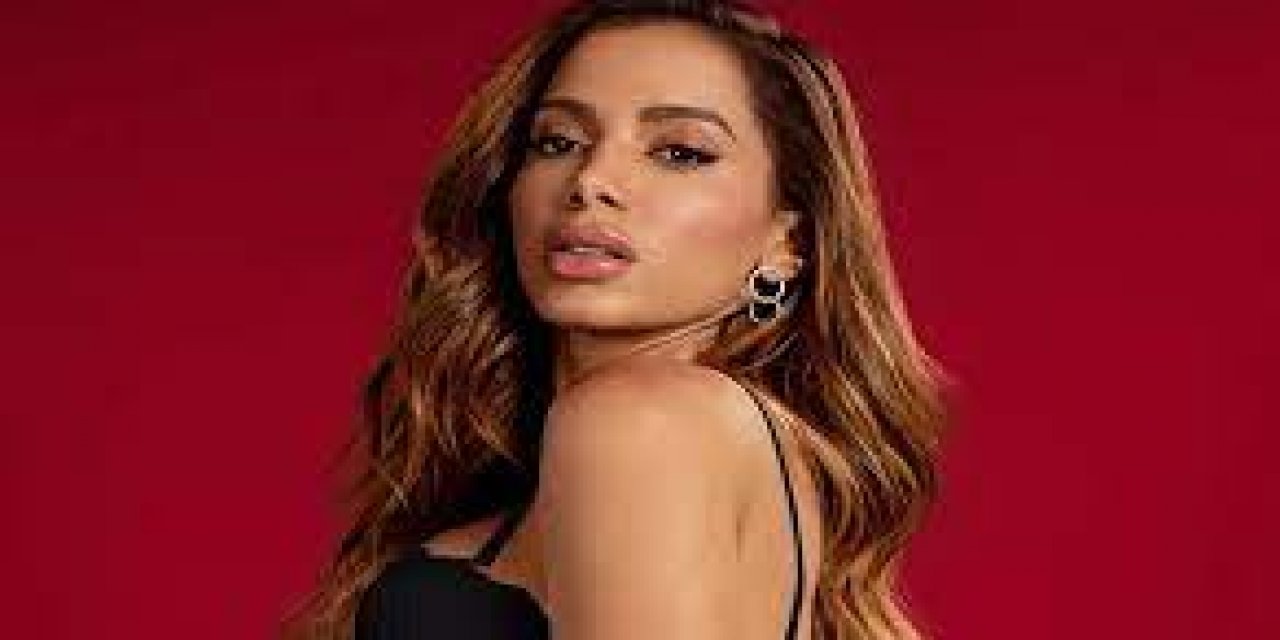 Anitta Kimdir? Brezilyalı Şarkıcı Anitta Kimdir? Kapalı Çarşıdaki Yabancı Şarkıcı Anitta Kimdir?