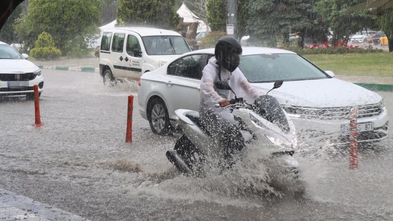 Sağanak yağışlar yeni haftada da devam edecek mi?