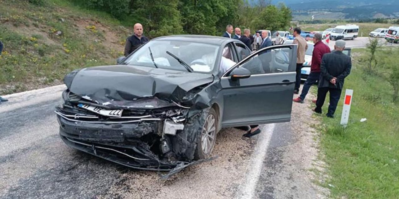 Bilecik’te otomobiller kafa kafaya girdi: 1 ölü 1 yaralı