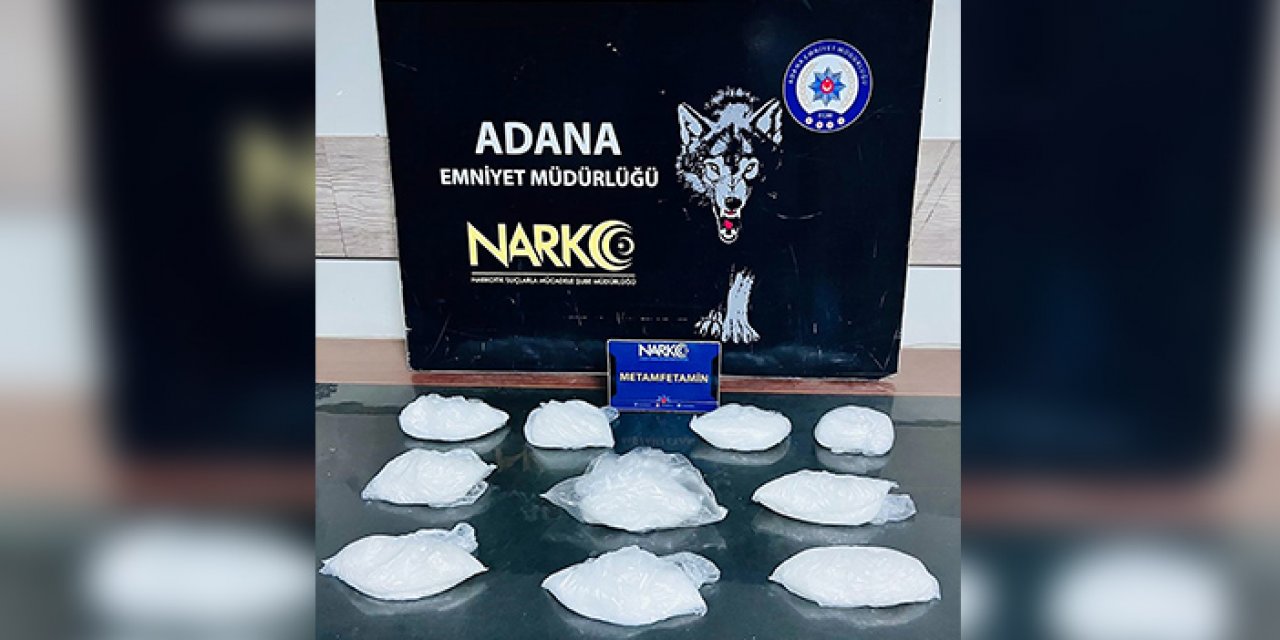 Bir takside yüklü miktarda metamfetamin ele geçirildi