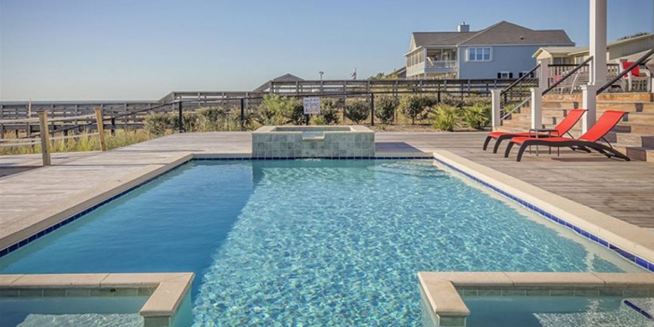 Tatil sezonunun açılması ile birlikte havuzlarda enfeksiyon riski artıyor