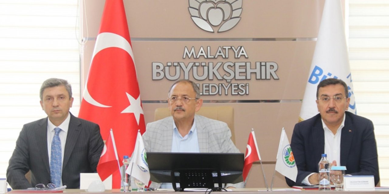 Bakan Özhaseki: Bir sene içerisinde teslim edeceğiz