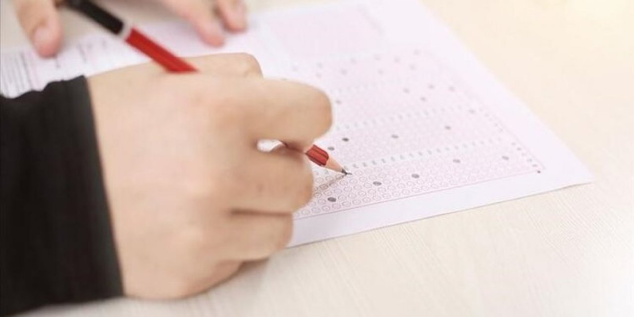 Eşit Ağırlık Bölümleri Hangileri? EA Puanı İle Öğrenci Alan 2 ve 4 Yıllık Bölümler Hangileri?