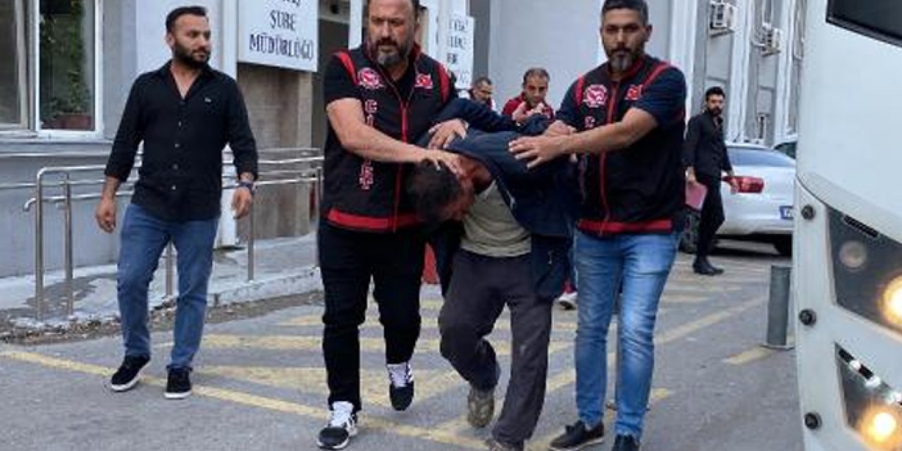 İzmir'de 4 kişiyi öldürdü:  Çeşme'de yakalandı