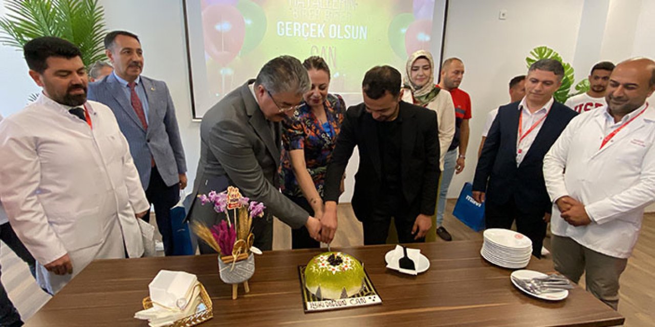 Depremzedeye doğum günü sürprizi