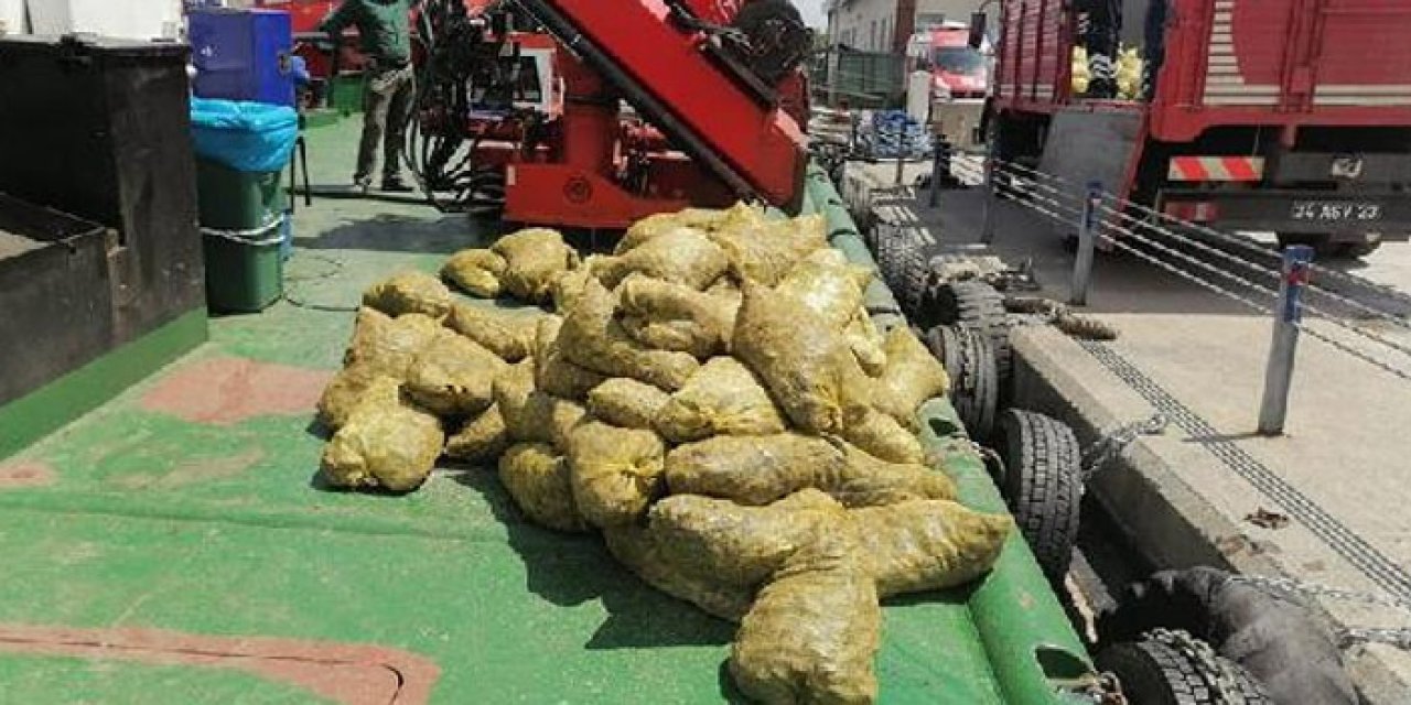 21 kaçak midye toplayan tekneye el konuldu