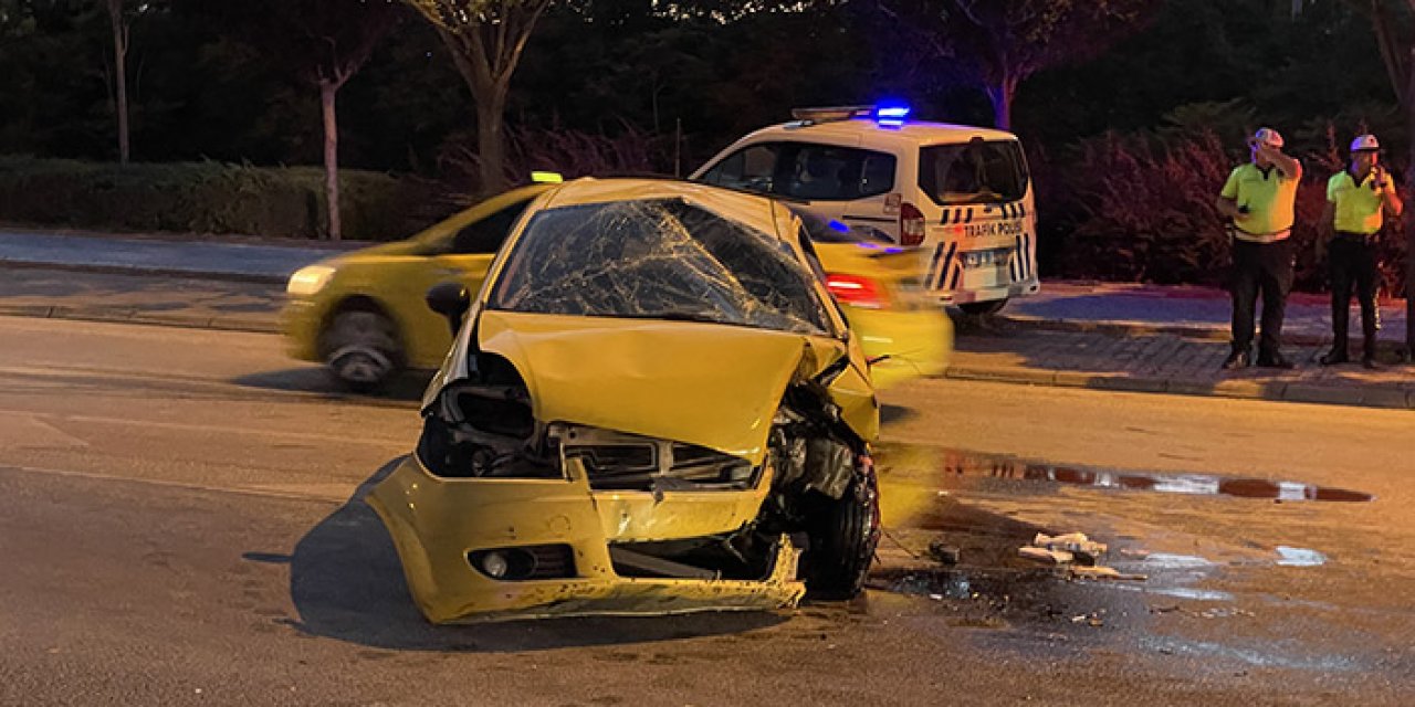 Otomobilin hakimiyetini kaybeden taksi şoförü hayatını kaybetti