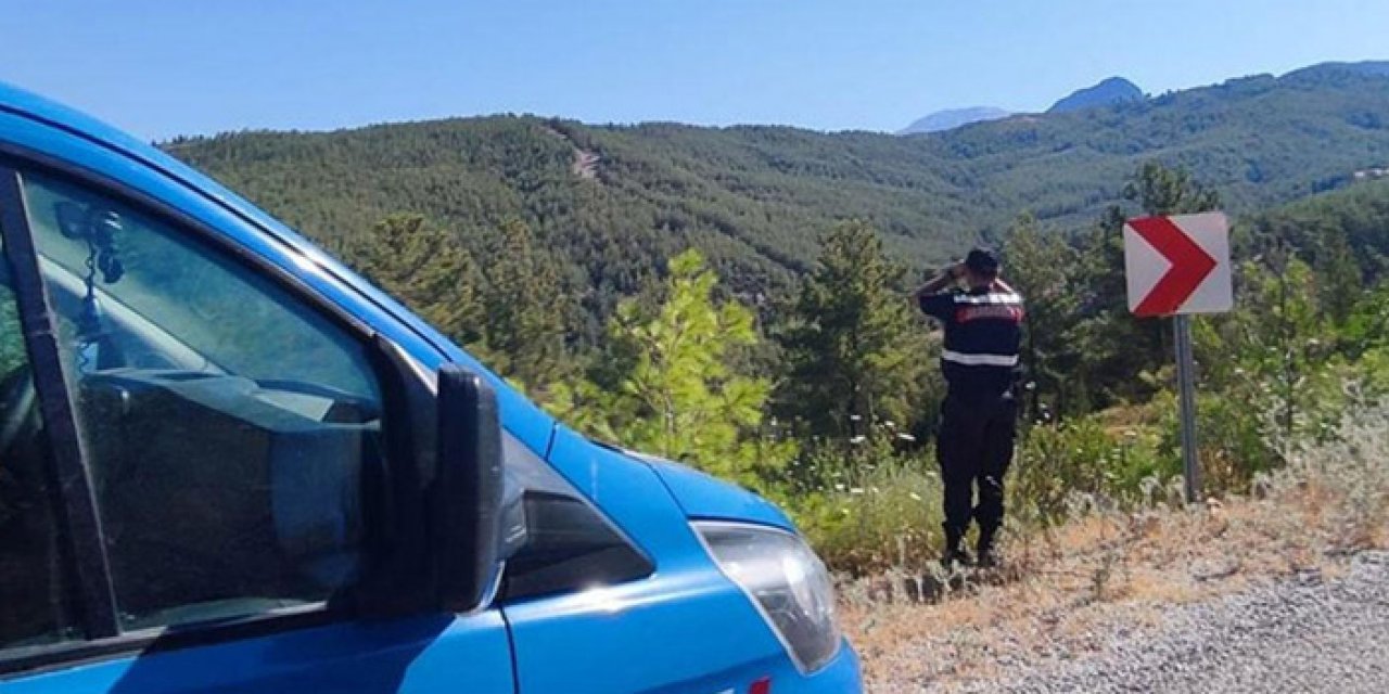 Muğla'da jandarma ekiplerinden yangın devriyesi