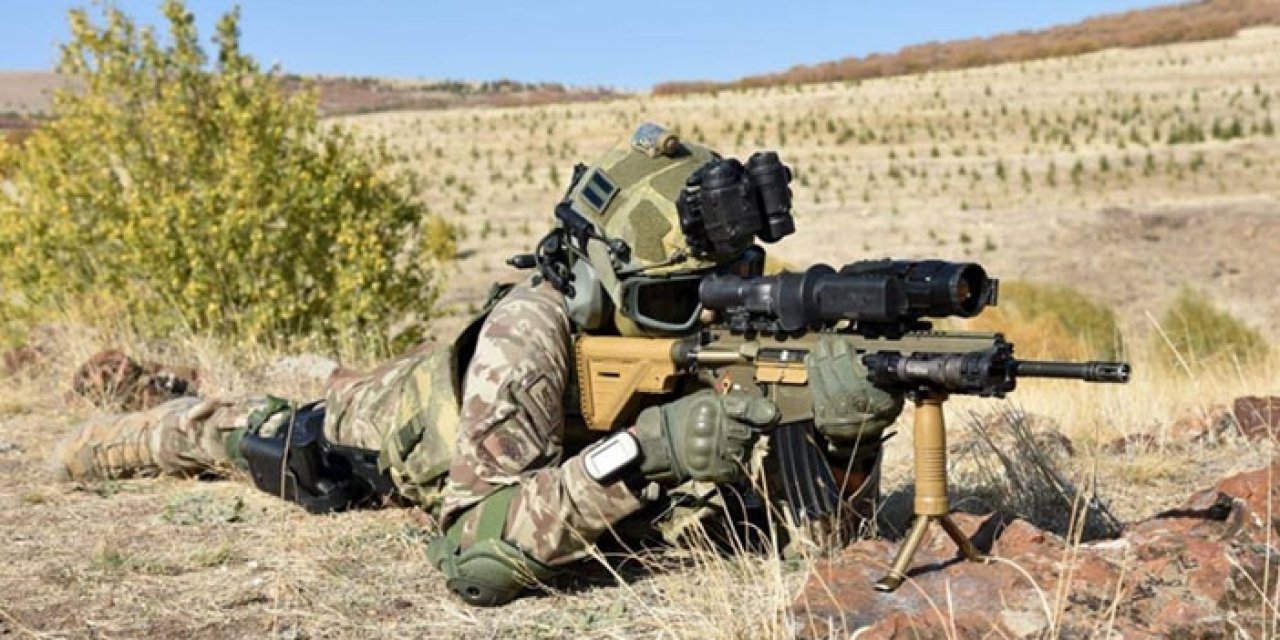 4 terörist Hudut Karakollarına teslim oldu