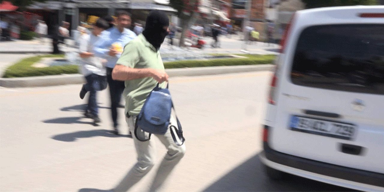 Tatbikatı gerçek sanıp hırsızları kovaladılar