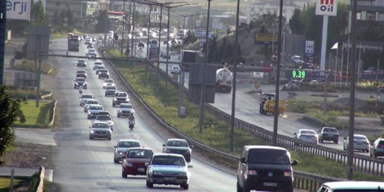 Memurlara ilave tediye ödemelerinin ilk yarısı yatırıldı