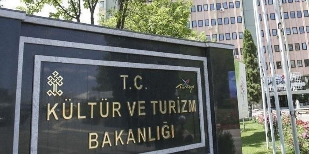 Sanatçı Tanıtma Kartları dağıtıldı