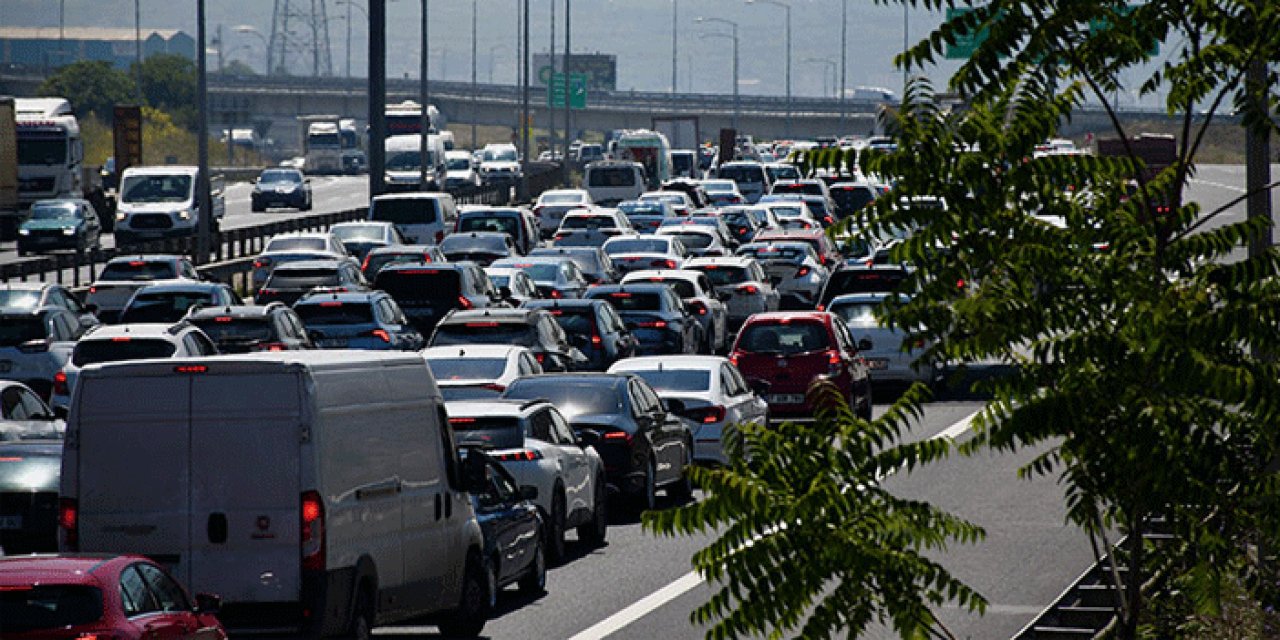 Bayramda otobanlar ücretli mi? Otoyollar bayramda ücretsiz mi?