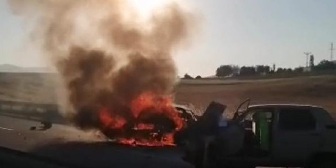 Kan donduran kaza: 3 kişi yanarak öldü 1 yaralı