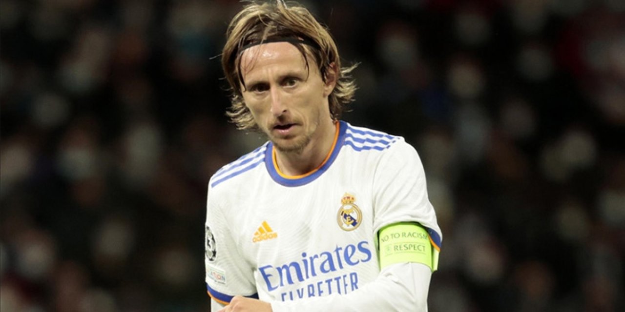 Luka Modric ile 1 yıl daha devam