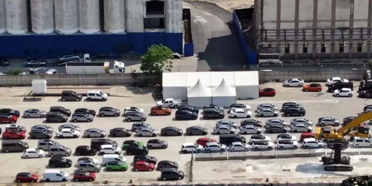 Sıfır otomobillerde yeni dönem: Alıcılara orada teslim ediliyor!