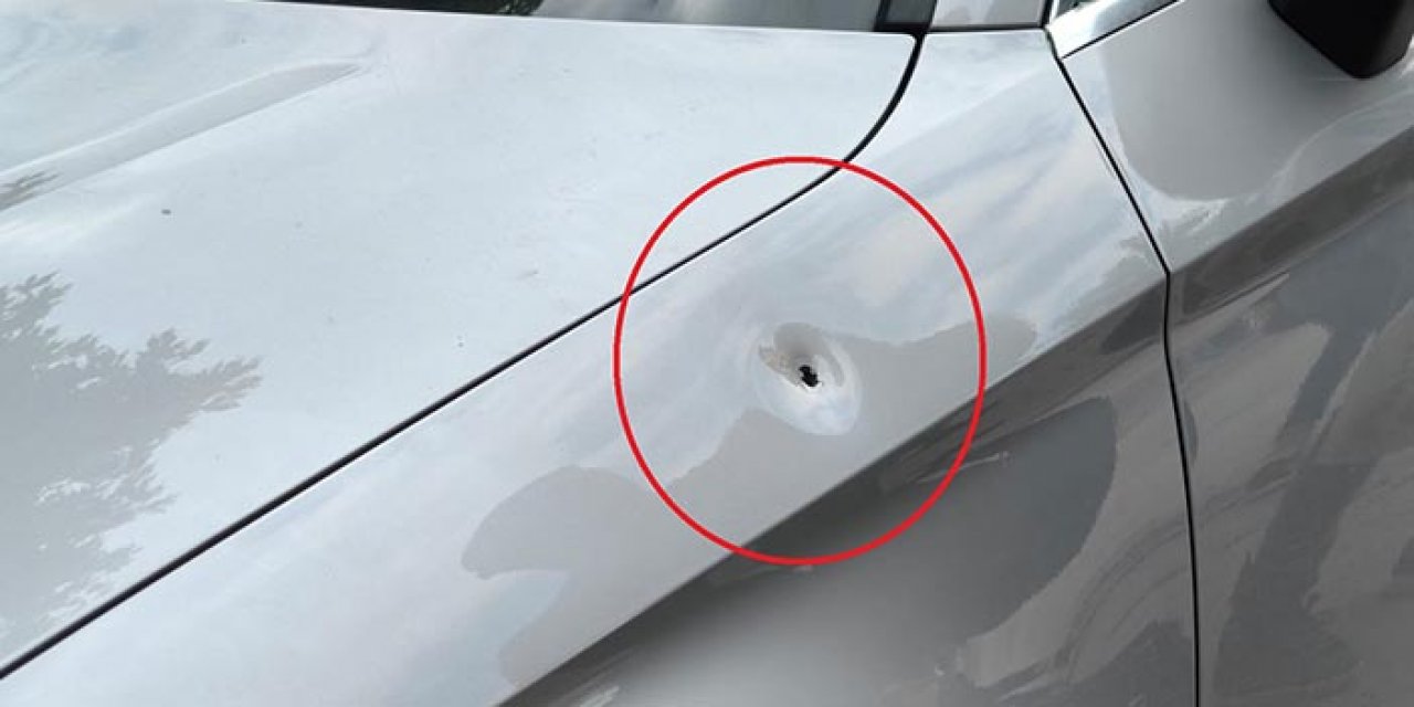 Seyir halindeki araca mermi isabet etti