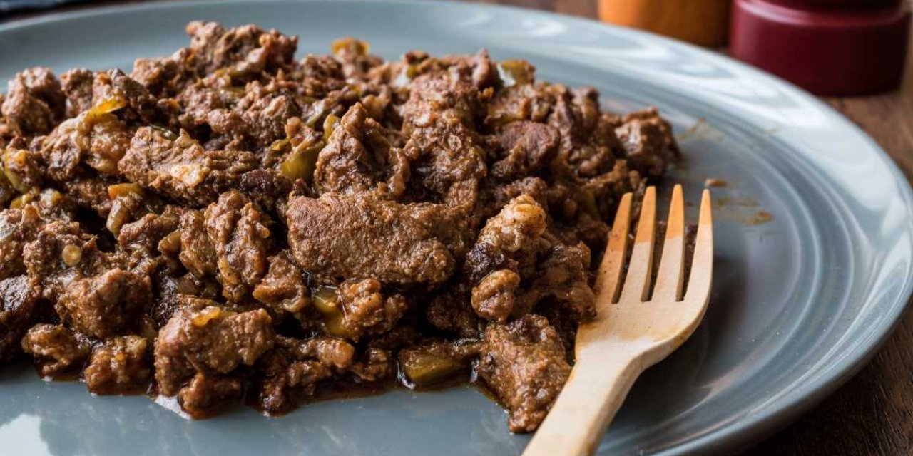 UZMANLAR UYARIYOR: KURBAN BAYRAMINDA AZ TÜKETİN