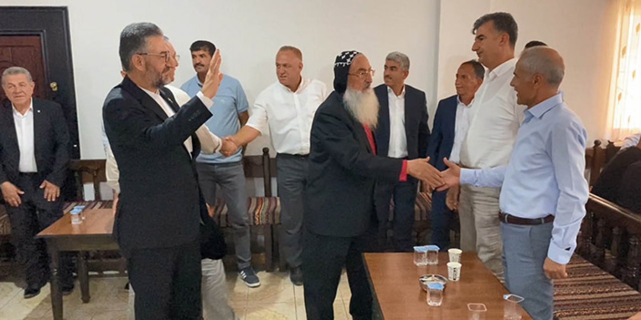 3 farklı dine mensup vatandaşlar bayramlaşma töreninde buluştu