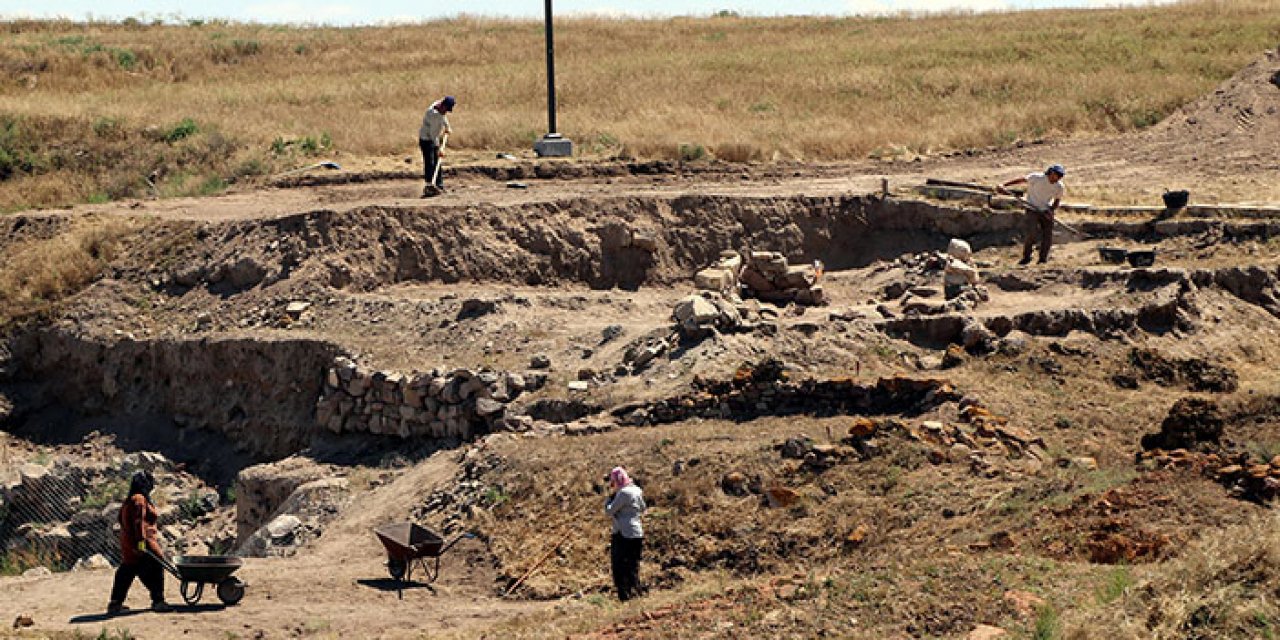 Kültepe'de 75 yıl önce başlayan kazılar 5 bin yıl sürebilir