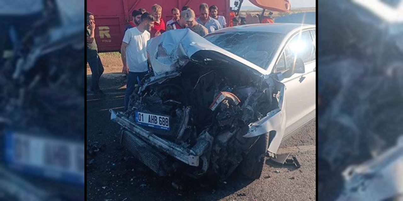 Diyarbakır’da traktörle otomobil birbirine girdi