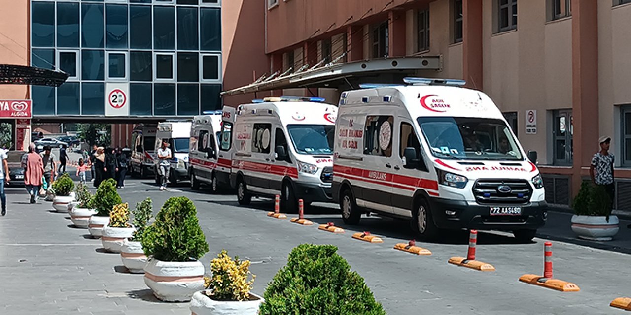 Batman'da iki aile bıçak ve sopalarla kavga etti: 1 ölü 6 gözaltı