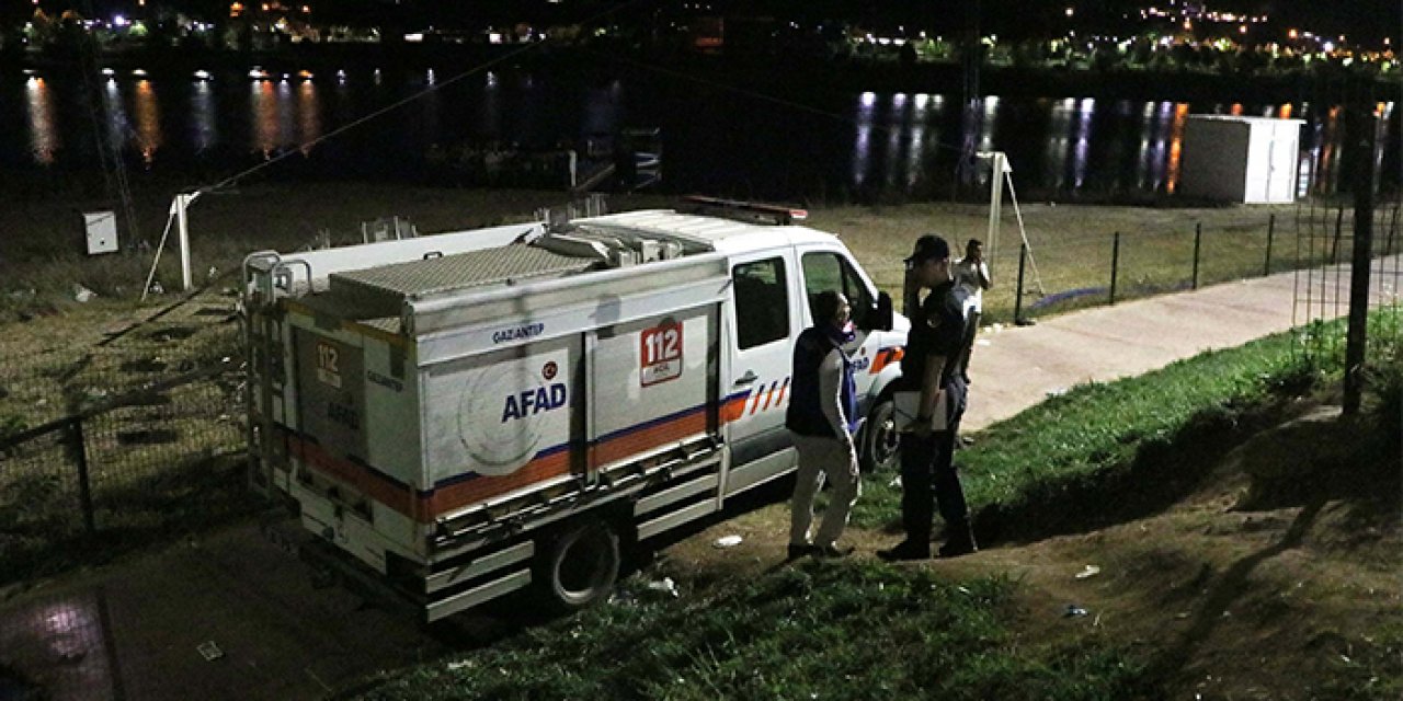 Gölete giren Suriyeli genç kayboldu