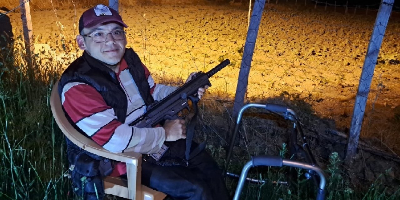 Yaban hayvanlarına karşı tüfekli nöbet
