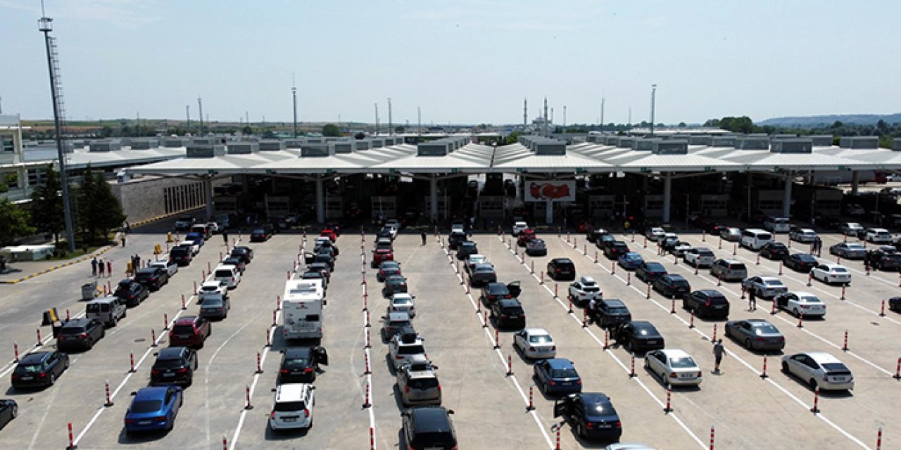 Kapıkule'de gurbetçi yoğunluğu