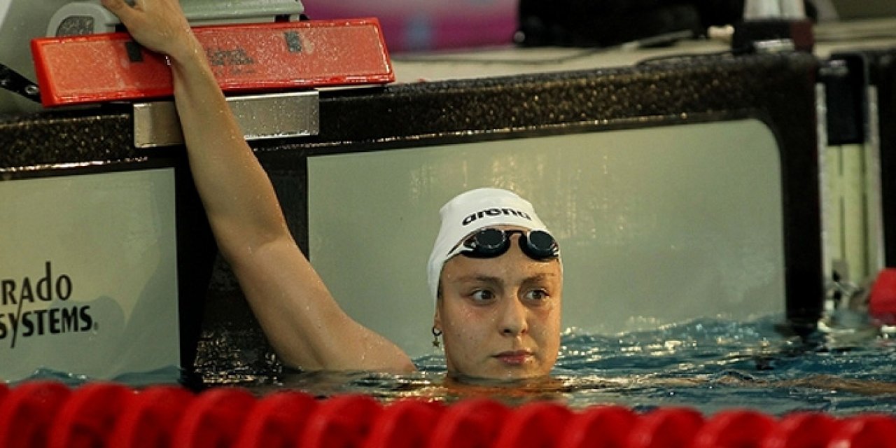 Bakan Aşkın Bak Merve Tuncel'i tebrik etti