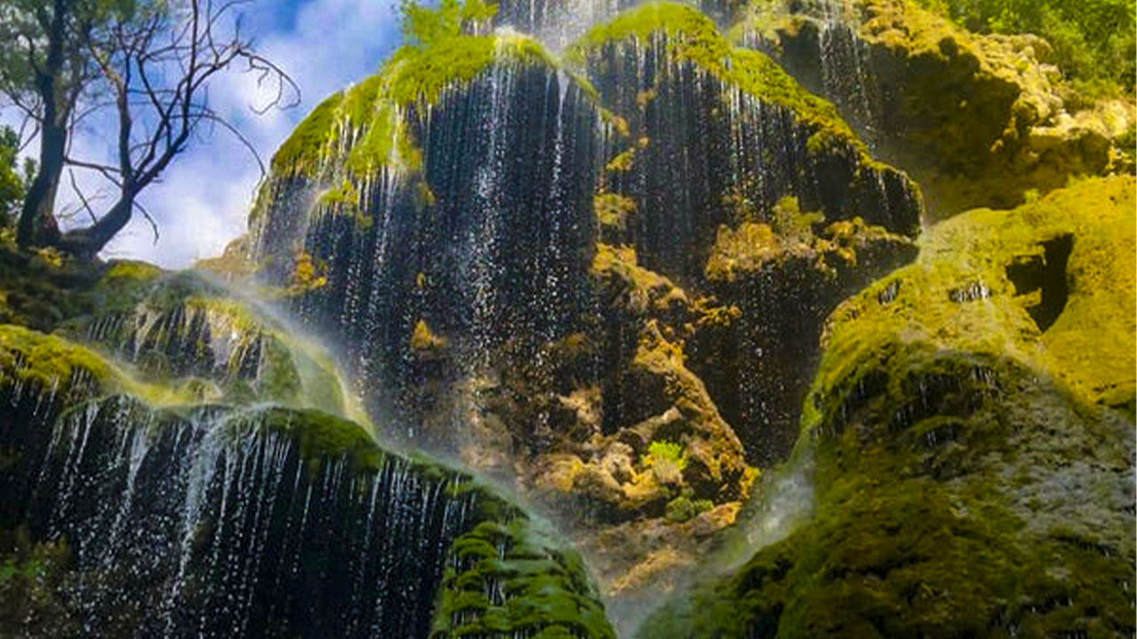 Burayı bilen sayısı çok az: Ankara'nın o ilçesindeki şelale adeta büyülüyor...