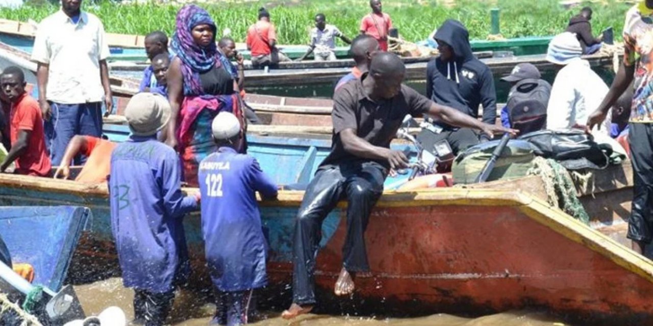 2 tekne alabora oldu: 6 kişi kayıp