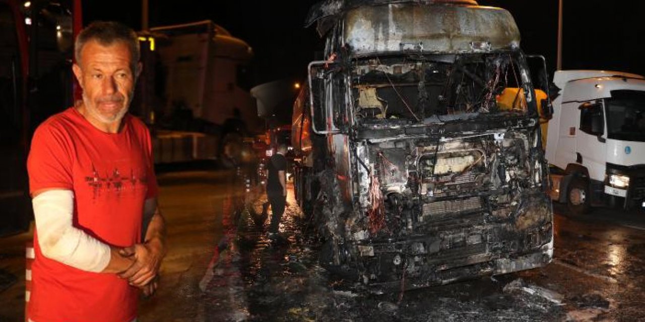 Alkollü sürücü bariyerlere çarptı: TIR alev alev yandı