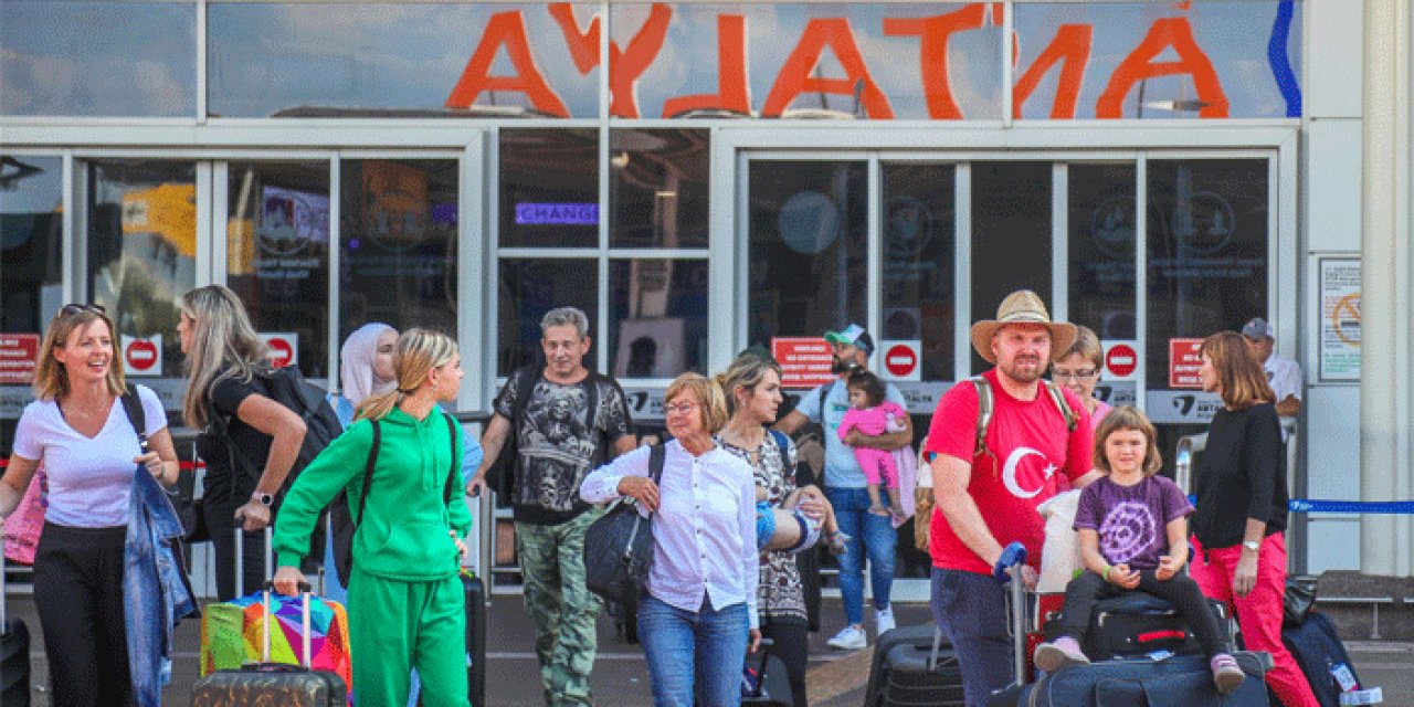 Hava yoluyla gelen turist 6 milyonu aştı