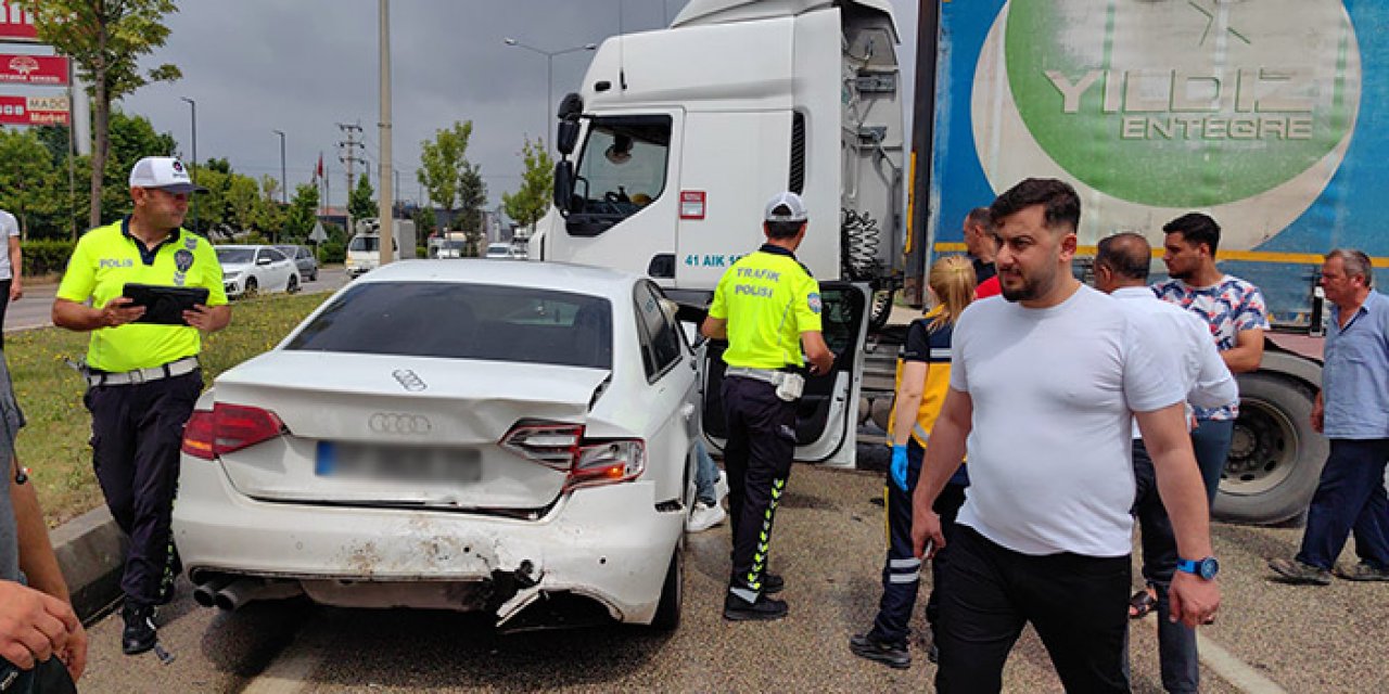 Meydana gelen zincirleme kazada 2 yaralı