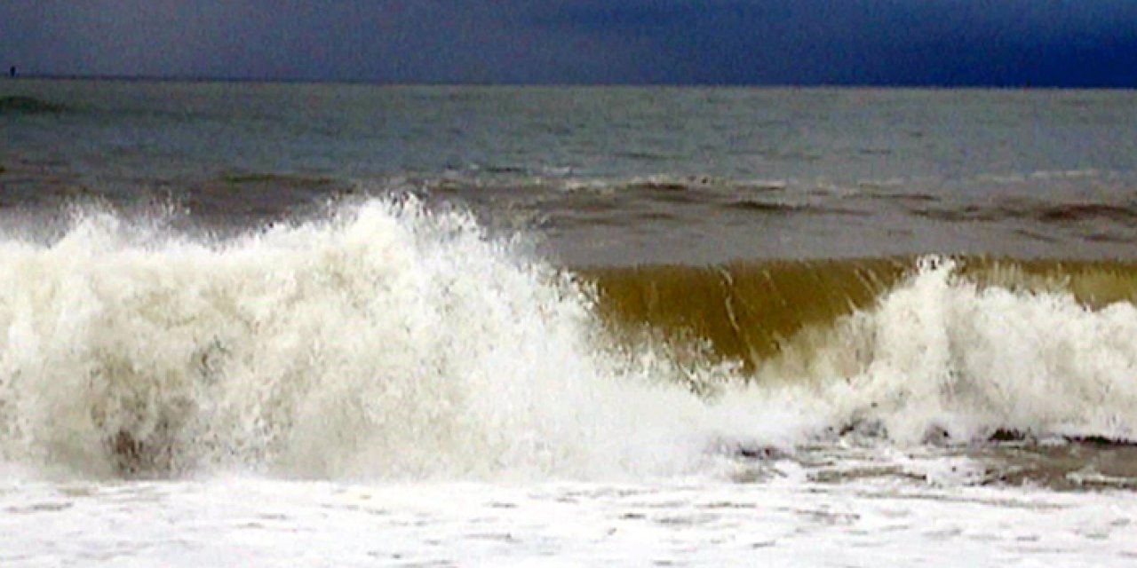 Akçakoca'da deniz girmek yasaklandı