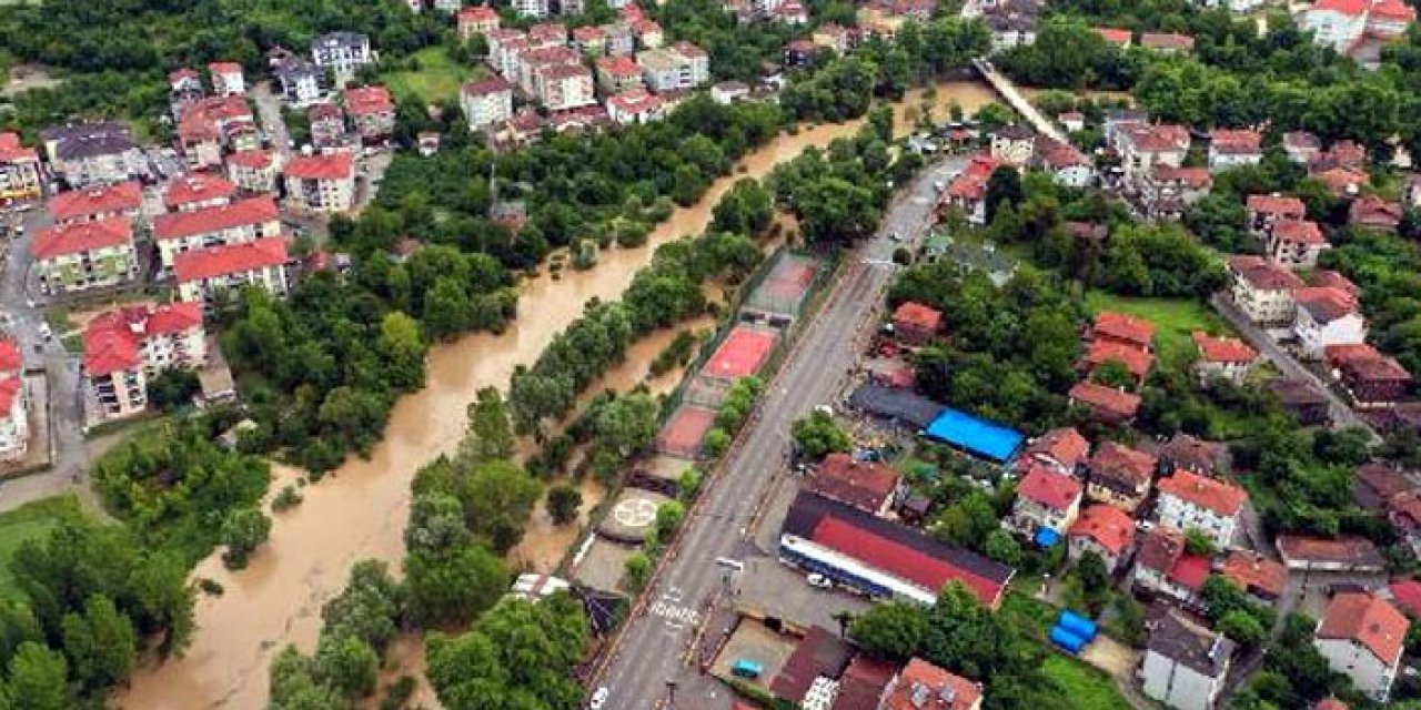 Sağanak nedeniyle Bartın Irmağı da taştı