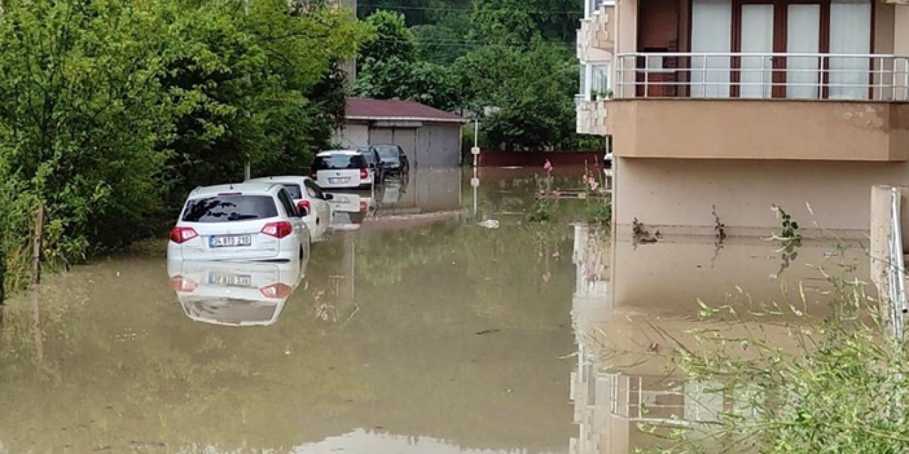 Kastamonu'da 13 ev tahliye edildi