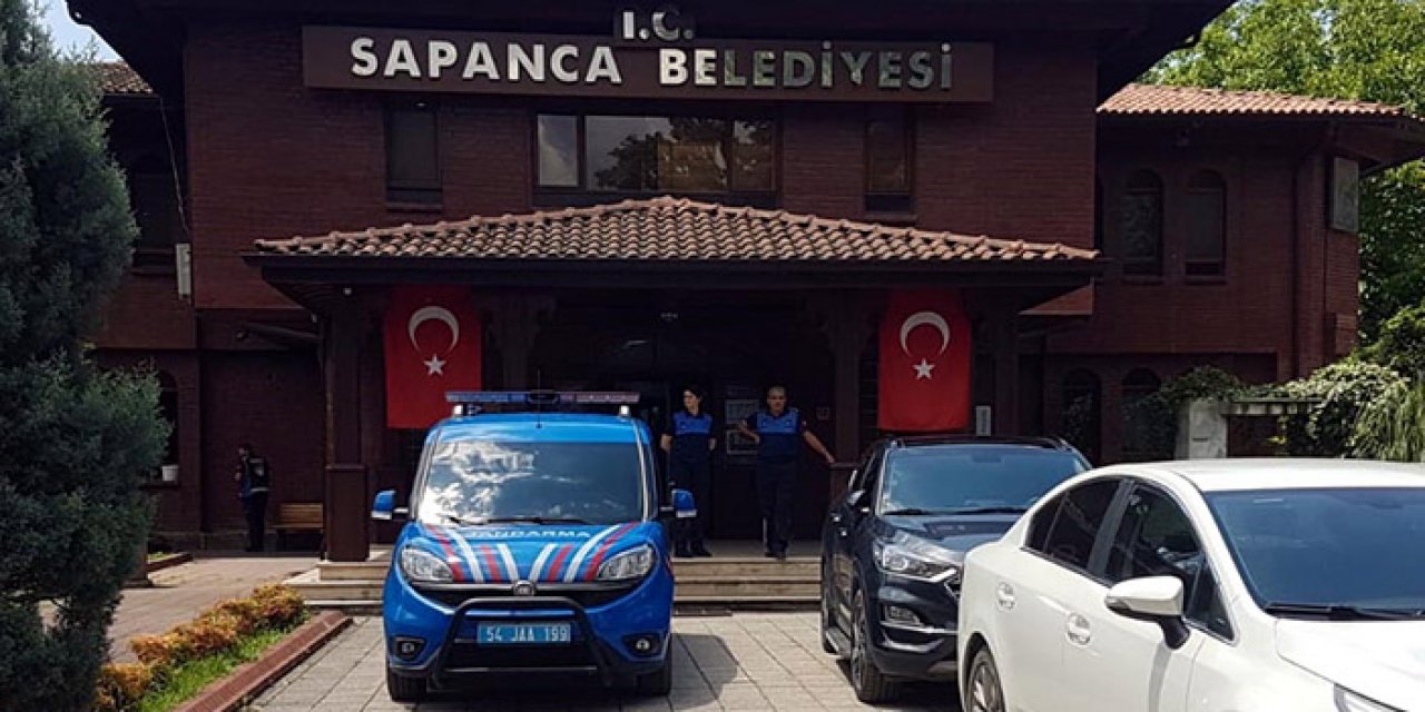 Makam odasında silahlı saldırıya uğradı