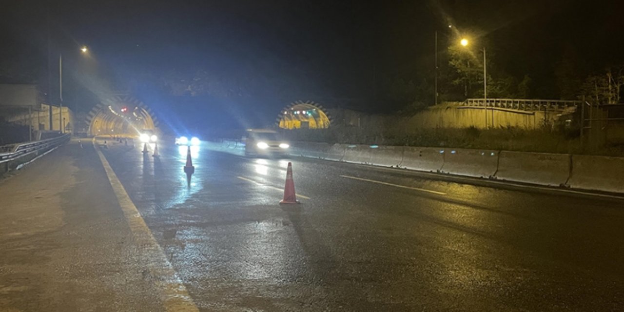 Heyelan sebebiyle kapanmıştı: Anadolu Otoyolu ulaşıma açıldı!