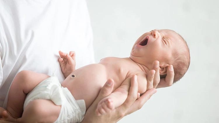 Yenidoğan bebeklerin yaz aylarında sağlığının korunması için neler yapılmalı?