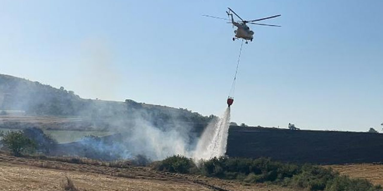 Hasadı yapılan buğday tarlası alev alev yandı